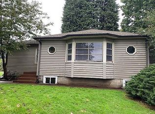 4608 Nicholson Rd, Vancouver, WA 98661