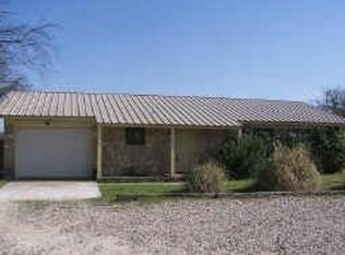 1901 Walker Ct, Granbury, TX 76048