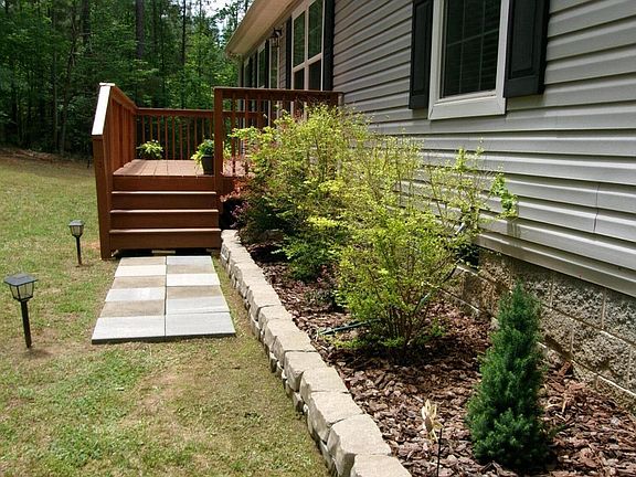 3rd image of 2302 Yellow Pine Dr