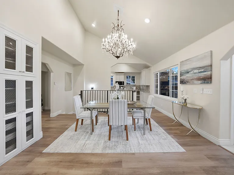 3426 Pierson St — Photo 43