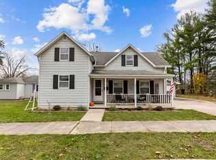 614 Ivory St, Seymour, WI 54165