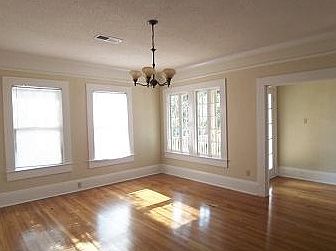 5th image of 3500 Park Blvd