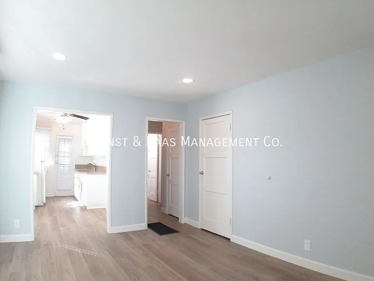 4529 N Banner Dr #1 — Photo 5