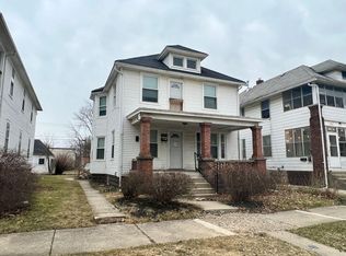 1521 Quarry Ave NW, Grand Rapids, MI 49504