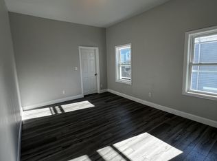 553 N Main St UNIT 3E, Fall River, MA 02720