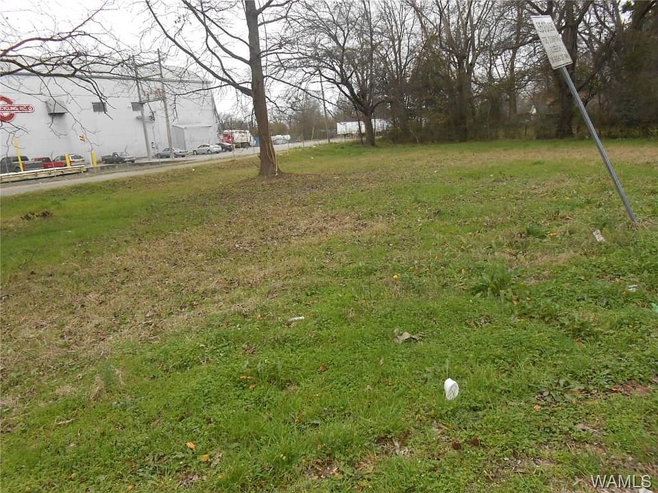 1st image of 2704 26th St