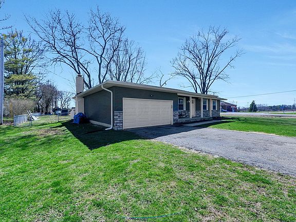 2nd image of 7093 Rings Rd