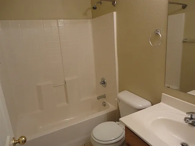 206 S 151st Ave — Photo 15
