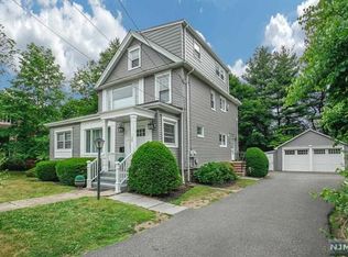 159 County Rd, Tenafly, NJ 07670