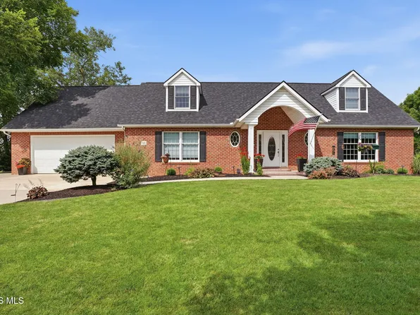 325 Beechmont Dr, Findlay, OH 45840