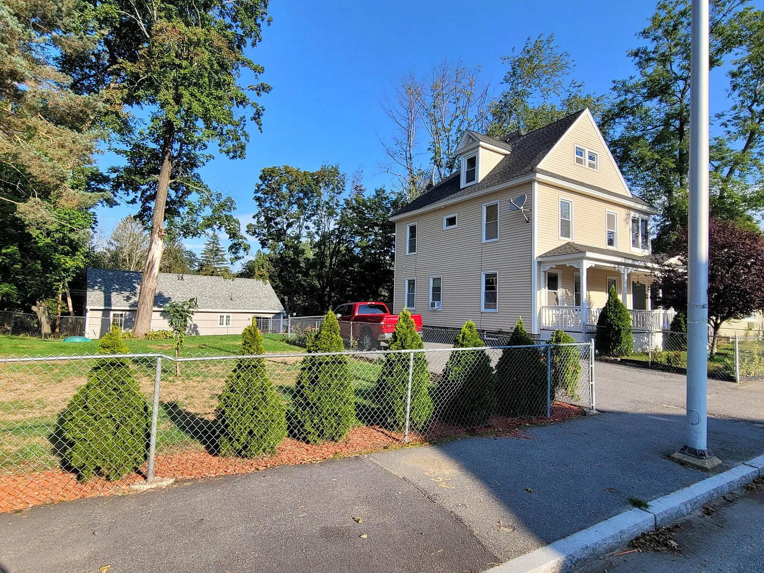 Maple Tree Ln, Worcester — Photo 2
