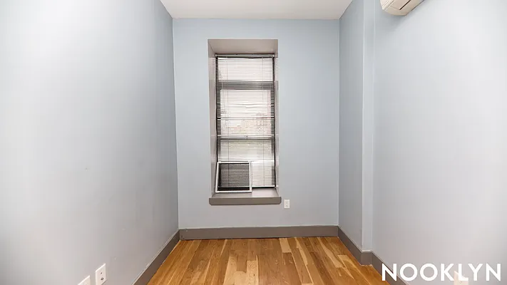 Rented by Nooklyn NYC LLC | media 29
