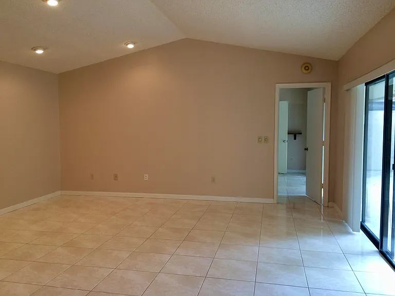 23343 SW 54th Way #A — Photo 11