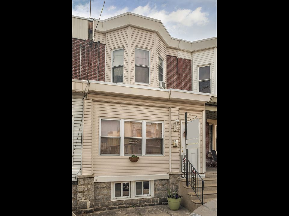 1st image of 4453 Richmond St