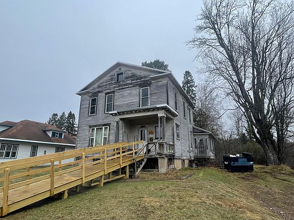 4th image of 436 E 1st St #E