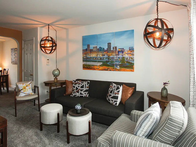 Westland Gardens Apartments and Townhouses — Photo 35
