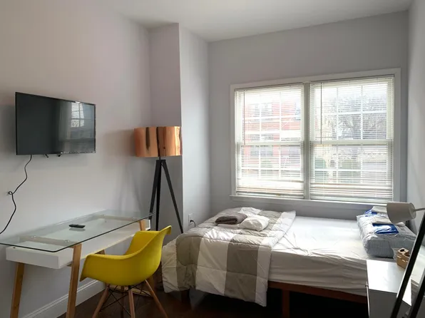 266 Hutton Street image 3 of 11