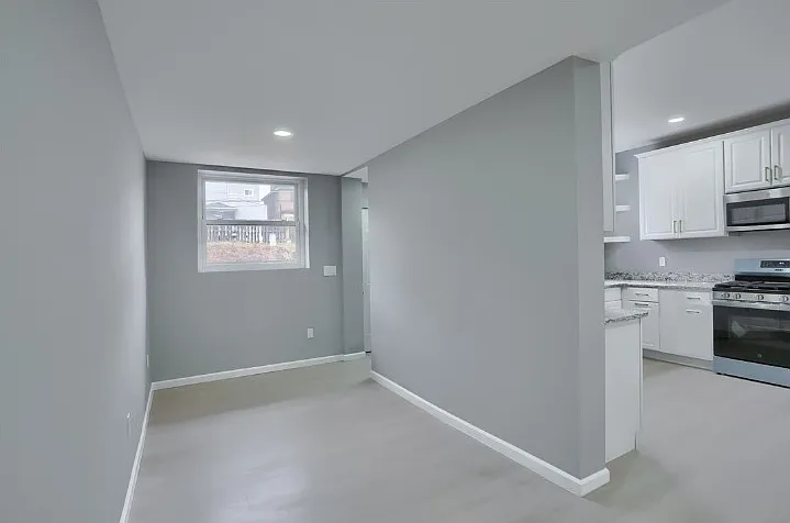 618 E 12th Ave — Photo 9