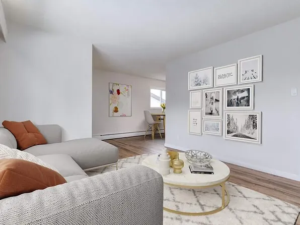 399 Parkview Rd #2, Yorkton, SK S3N 2L4