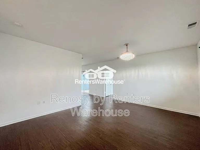 1713 Dresdon Ln — Photo 28