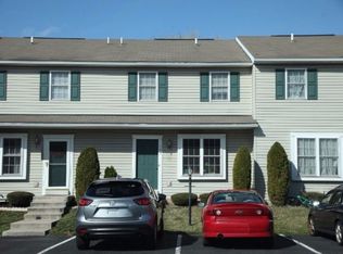 107 Canberra Ct, Reading, PA 19608