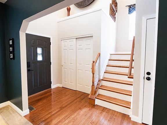 4th image of 1534 Pointe Dr