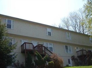 872 Stewart St APT F, Morgantown, WV 26505