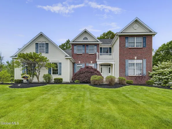 6 Copenhagen Court, Cohoes, NY 12047