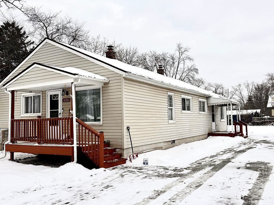 1st image of 18288 Deering St #2