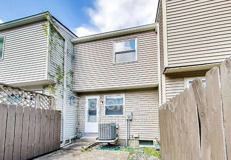 3741 Lima Ct — Photo 22