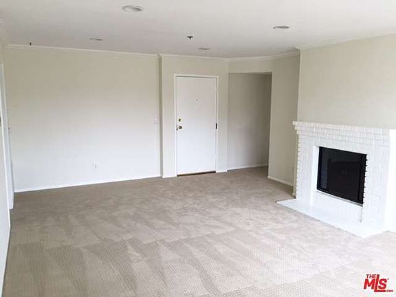 3rd image of 1731 Barry Ave APT 206