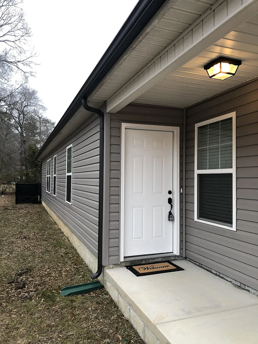 Building Photo - 1591 Southernwood Dr