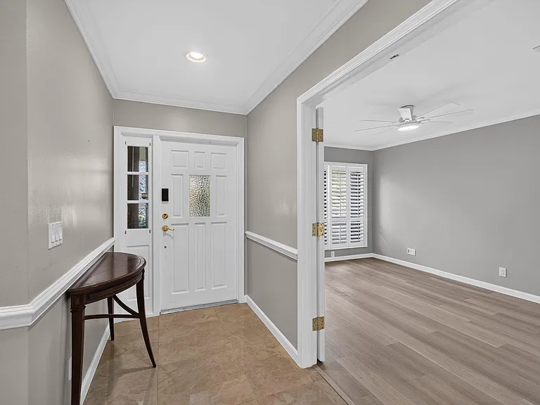 65 Balfour Rd E — Photo 28