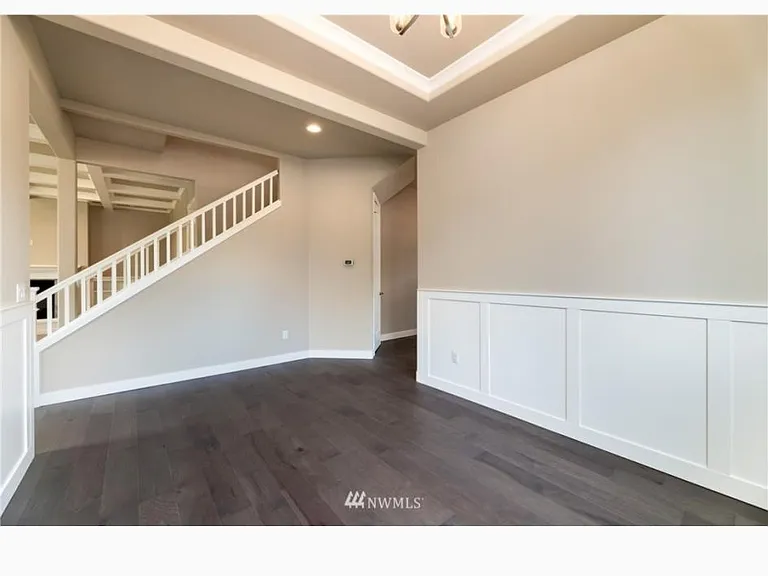 11204 Malcolm Dr NW — Photo 17