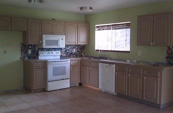 4th image of 2111 SE Flagstone Ct