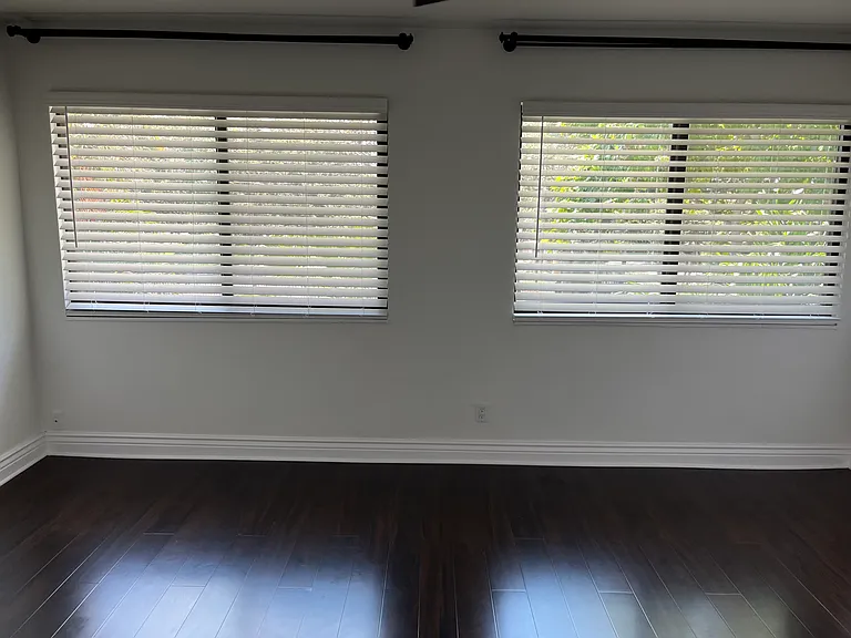325 City View Dr — Photo 13