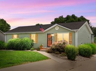 1805 Needmore Rd, Clarksville, TN 37042