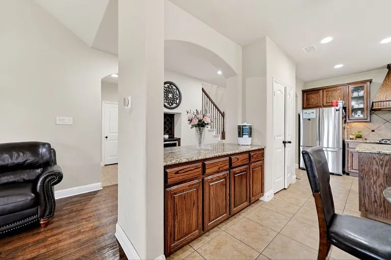 1104 Brendan Dr — Photo 15