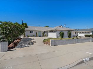 8181 Holland Dr, Huntington Beach, CA 92647
