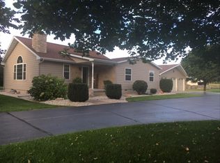 N4990 17th Rd, Crivitz, WI 54114