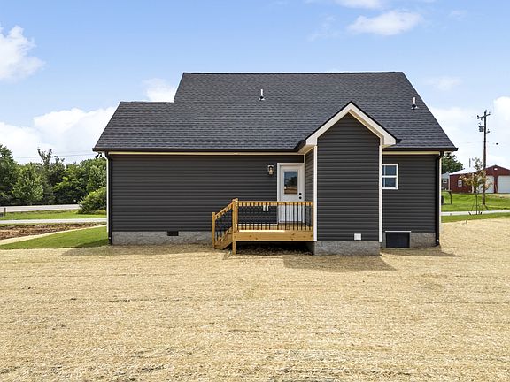 5th image of 955 Wilkie St N Lot 4
