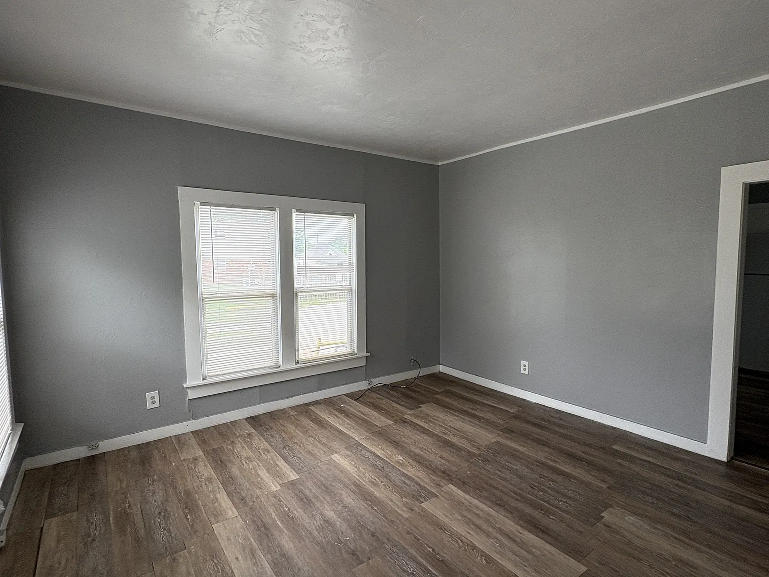 225 N Hope Ave- Isaacs - 1 — Photo 2