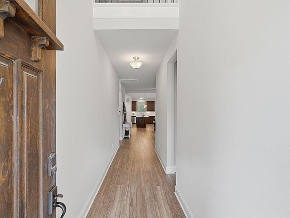 5th image of 7919 Augusta Creek Ct