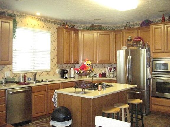 2nd image of 2576 Greenside Dr