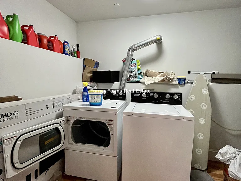 6 Fern St #R — Photo 23
