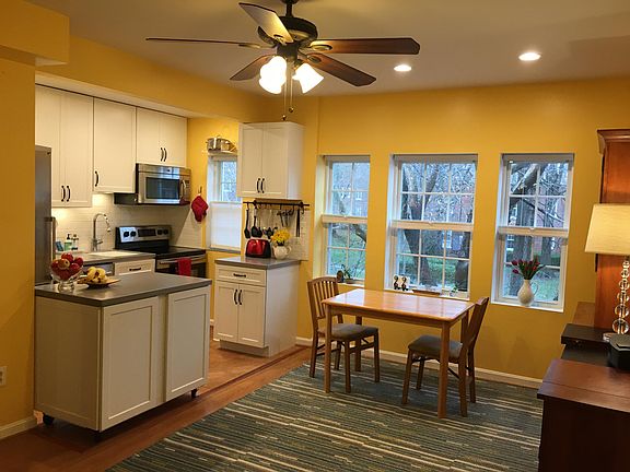 4th image of 1859 Wilson Blvd APT 371