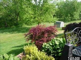 3427 Glen Hollow Dr, Dover, PA 17315