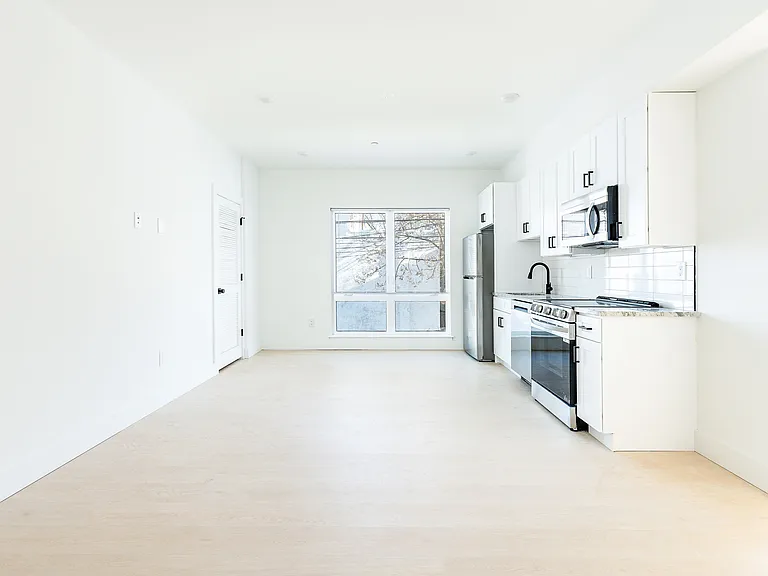 2402 W Montgomery Ave #4 — Photo 13