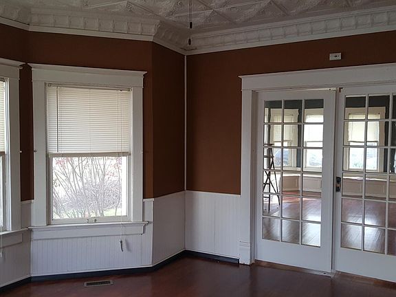 Master Bedroom facing SE