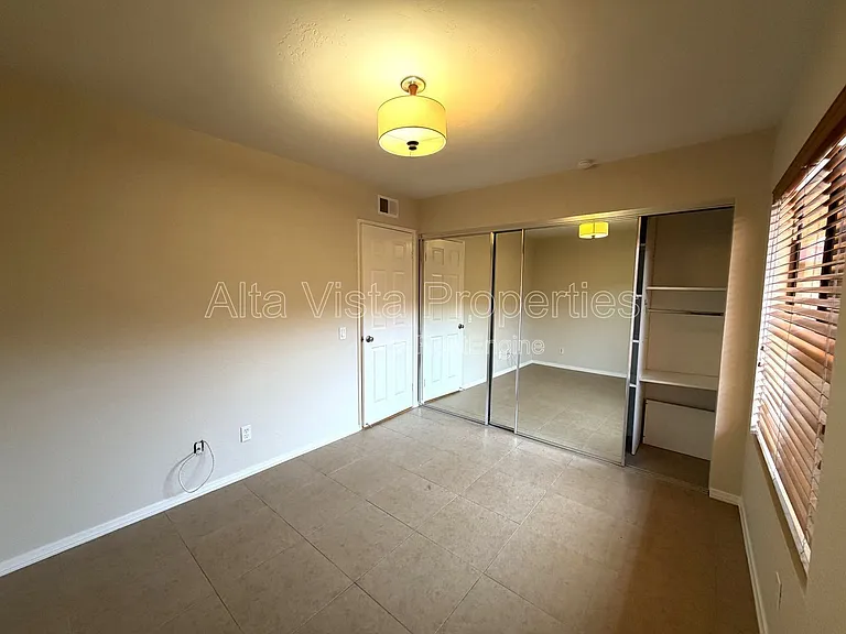 2849 E St #17 — Photo 12